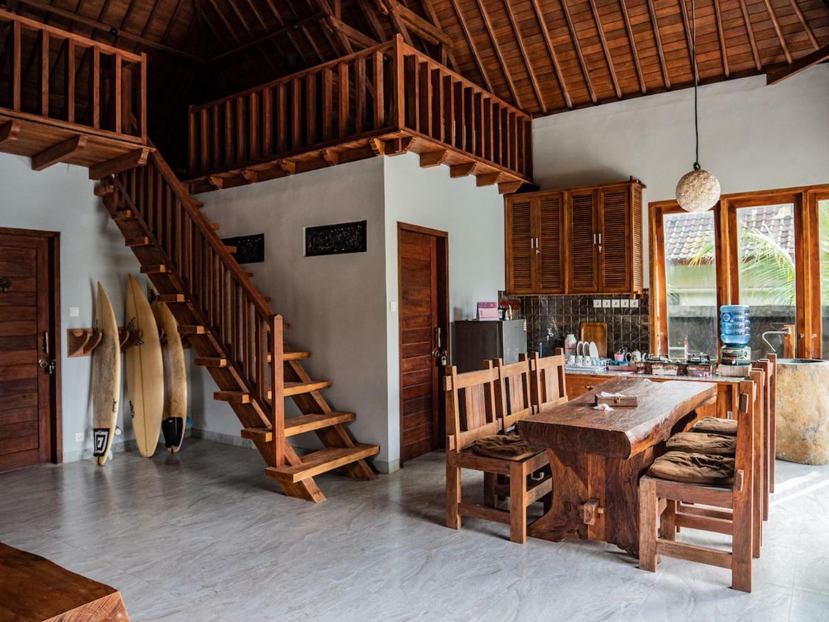 Fins Villa Medewi Airsatang Kültér fotó